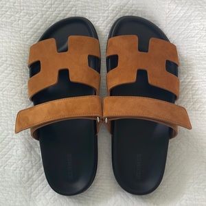 Brand new Hermes Chypre Sandals women’s size 39, Naturel suede NWT